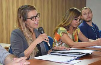 Samsung Galaxy. O Poema dela foi o mais votado pela comunidade acadêmica e pelos jurados. Lorena falou sobre as dificuldades que o brasileiro enfrenta em ascender na sociedade.