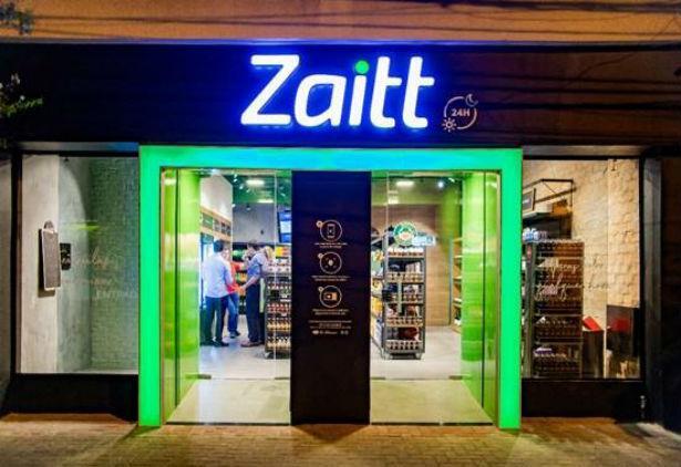 Comércio O bairro reúne algumas das principais lojas instaladas na cidade e um comércio cada vez mais inovador. Um exemplo é o Zaitt, o primeiro mercado autônomo do Brasil.
