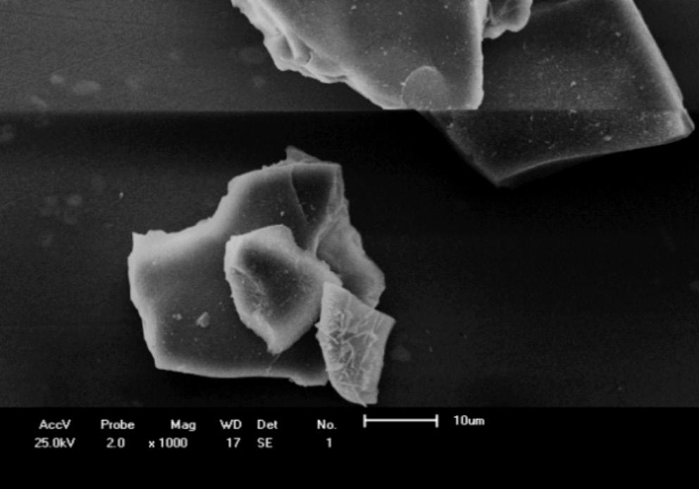 115 tetraédricos [1] A Fig 5 ilustra as micrografias para as nanopartículas obtidas por reação de combustão Nas Figs 5a e 5b observa-se que ambos catalisadores apresentam a formação de aglomerados