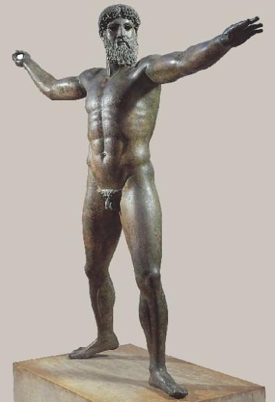 QUESTÃO 10 Valor 0,5 TEXTO 1 Zeus de Artemísio escultura de 460 a.c. TEXTO 2 Há muitas maravilhas, mas nenhuma é tão maravilhosa quanto o homem. (.