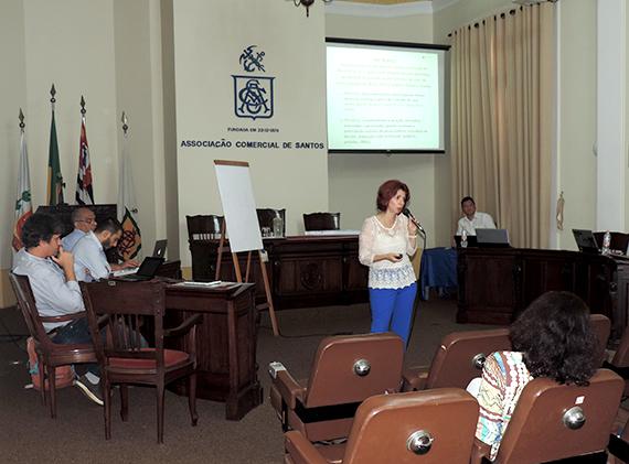 Pesquisa internacional - Cientistas propõem saídas para evitar avanço do nível do mar em Santos; invest Encontro foi realizado nesta terça-feira (1) na Associação Comercial de Santos (ACS) Após