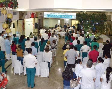 pelo trabalho, dedicação e compromisso em 2017, desejando a todos os presentes um