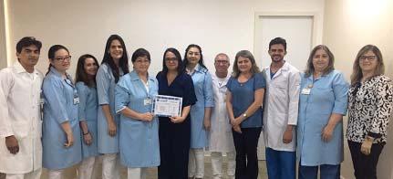 RÁPIDAS Natal é solidariedade Funcionários de vários setores do hospital se reuniram e adotaram várias cartinhas do Papai Noel dos Correios, arrecadando muitos presentes para atender Troféu Cultura O