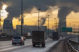 Poluição O grande número de indústrias, automóveis e de habitantes vai impactar o aumento das emissões de