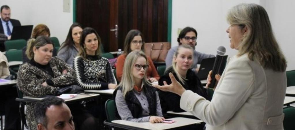 Criança e do Adolescente, Previdenciário, além de deveres e cidadania.