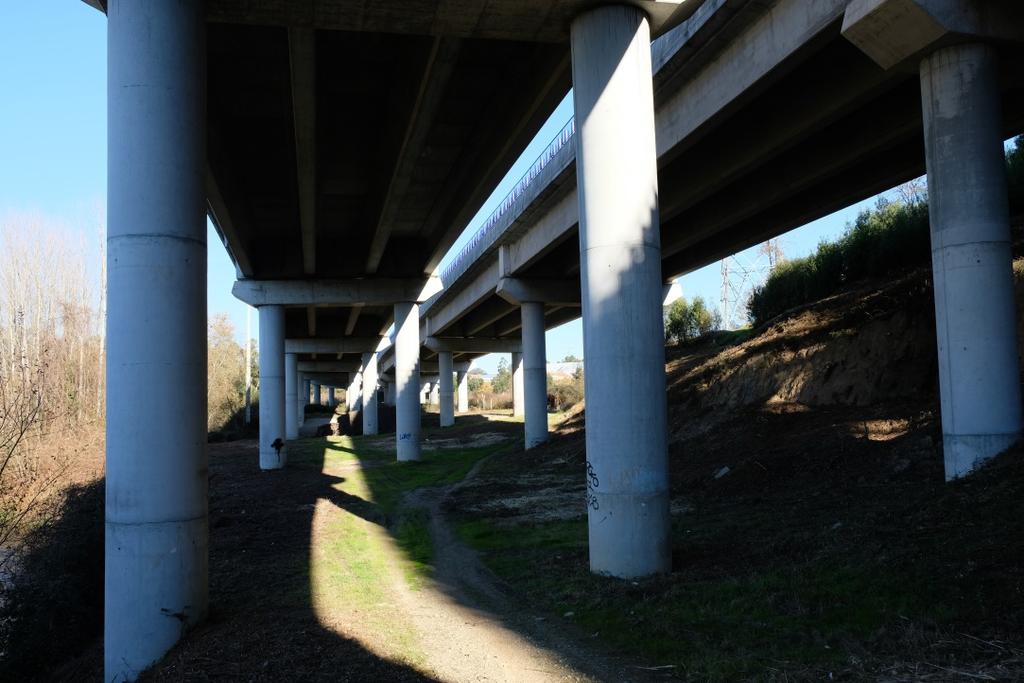 CONCESSÃO DO DOURO LITORAL - VIADUTO 4.2 A41, Portugal BRISA Armando Rito.