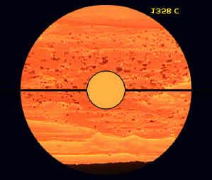 Em um tipo muito popular de pirômetro óptico (imagem 01), o operador realizava a avaliação da temperatura pela comparação do brilho de um filamento incandescente com o do objeto medido (imagem 02).