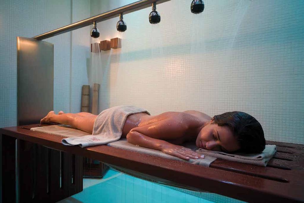 MASSAGEM PRÉ-MAMÃ 70min 95 Esta massagem utiliza as mais seguras técnicas de relaxação para ajudar a libertar as tensões lombares, enquanto técnicas de drenagem linfática são utilizadas para aliviar