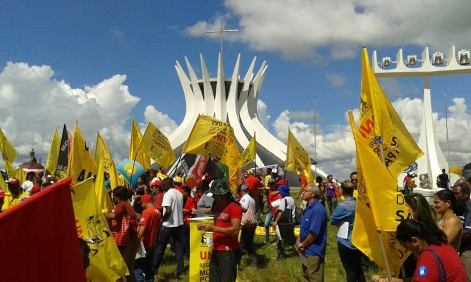 trabalhadoras sem moradia da região Leste 1 da cidade de São Paulo.