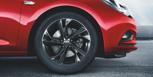 Com logótipo Opel Disponíveis em separado Fáceis de aplicar 13276164 10 06 275 12.90 Tampas para os cubos das rodas nas jantes de liga leve Opel para complementar a aparência desportiva.