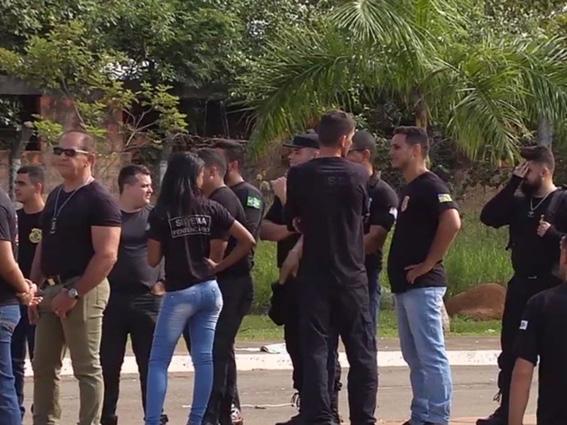 Vigilantes penitenciários temporários entram em greve em Goiás Cerca de 2 mil agentes são contra o corte da gratificação por risco de vida.