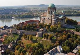 Continuação com visita da cidade de Krems, uma das mais antigas cidades da região e nos seculos XI e XII chegou a ser maior e mais importante que Viena.