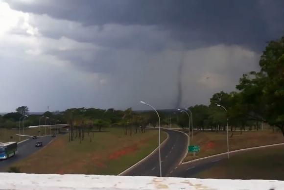 Tornado Brasília: 1 de