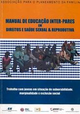 ISBN 978-989-96277-5-8 Literatura infanto-juvenil Conto Projeto educativo de escola CDU 087.5 Zienoli, Robert Madeira, Ana, trad.
