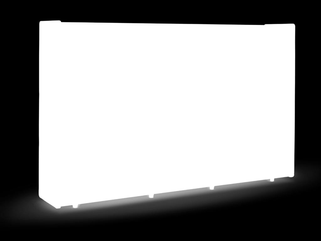 LED; Gabinete interno: Aço pré-pintado branco; Gabinete externo: Costas, teto e fundo