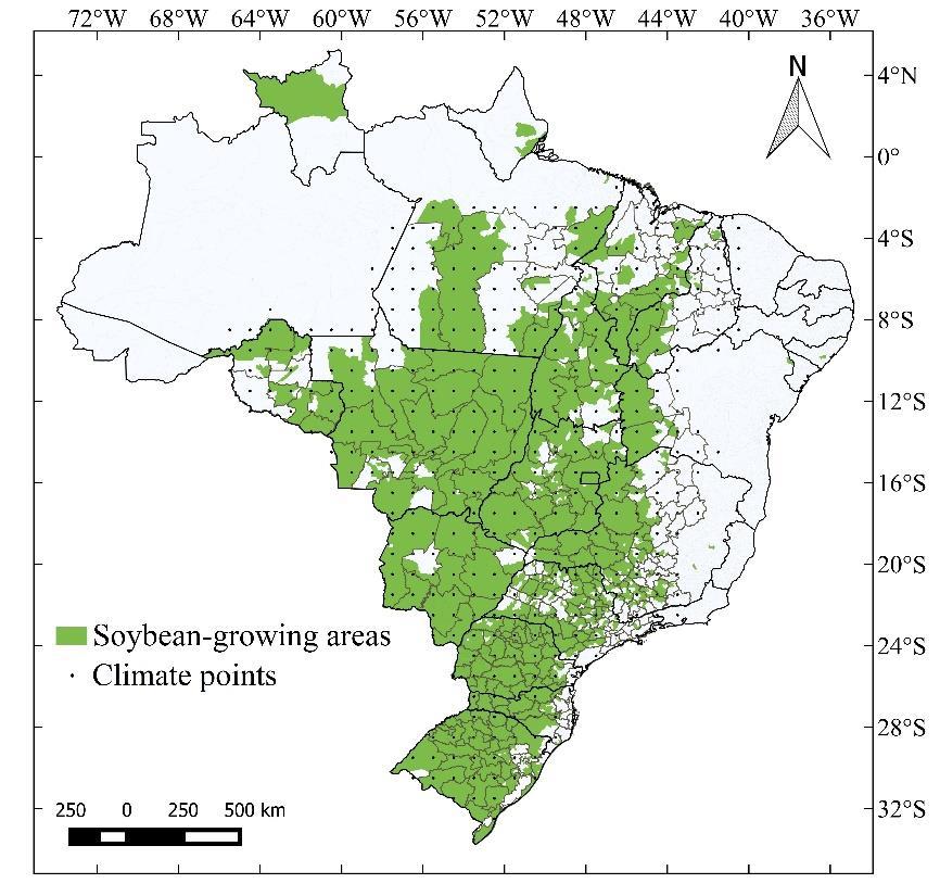 Disponibilidade hídrica x Zoneamento da produtividade da soja no Brasil Informações 453 localidades (1980-81 a 2012-13) Grupos de maturação: 5.8, 6.8 e 7.