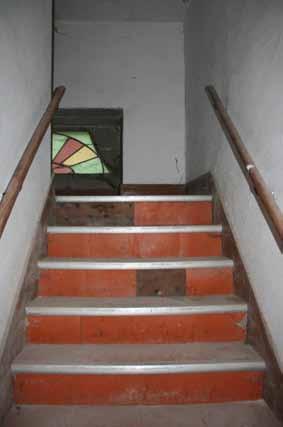 Foto 18 (5870) Escadas de acesso ao