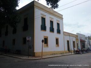 Casa de Câmara e Cadeia - Atualmente é um museu com peças que datam do século XVIII e XIX[/caption] A edificação desse primitivo templo revela o atraso de sua época, considerando sua estrutura como