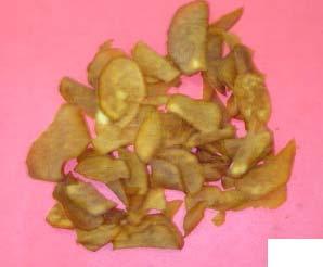 A B C D Figura 2 : Chips de mandioquinha-salsa-salsa (A), taro (B), mandioca (C),