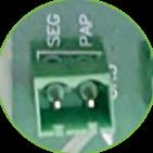 A seguir, estão as ligações dos displays e botões de pavimento, sendo que o botão de pavimento é ligado na placa do display. CN-5 Sinal de segurança contato de cunha (GW).