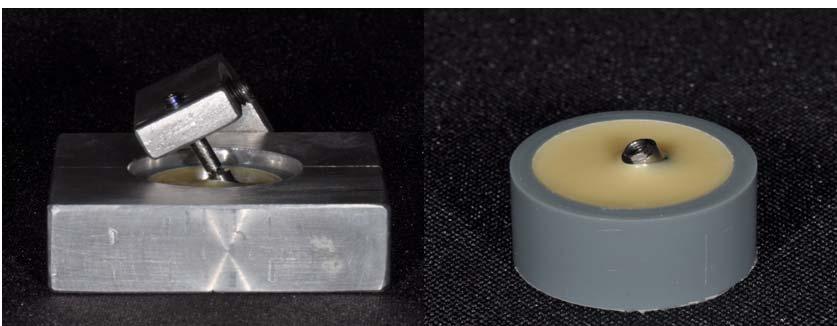 90 Materiais e Métodos A B Figura 7. Inclusão dos análogos de implante. A: Dispositivo para posicionamento do análogo em 30 ; B: análogo incluído em resina de poliuretano. 4.2.