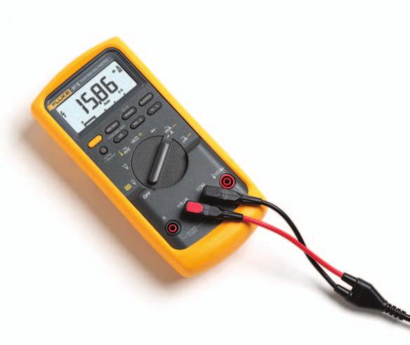 Use a função de filtro passa baixo para medir tensão e frequência com precisão em equipamentos eletricamente ruidosos
