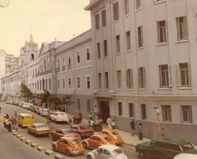 Em destaque, o Pavilhão Daltro Filho (à direita) e o Pavilhão