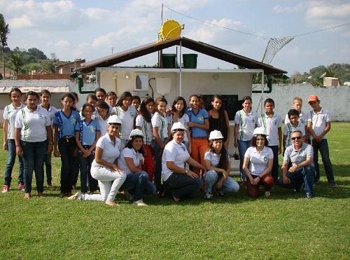 Tanto os alunos pertencentes às escolas públicas como os das particulares responderam que o projeto chamou a atenção, independente do sexo, idade e classe social.