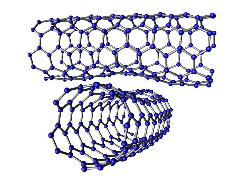 Correlacões Não Locais no DFT Trabalhos em Andamento e Perspectivas Junção de nanotubos cruzados depositados sobre um substrato, Figura: Relaxação estrutural de