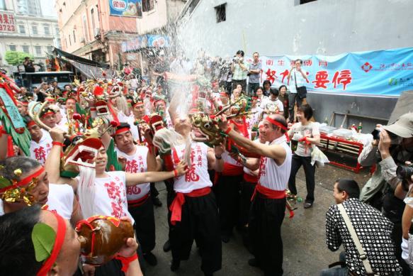 As Manifestações a Inscrever na Lista do Património Cultural