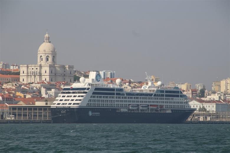 foi notícia 47_2018 julho o navio cruzeiros Marella Explorer estreou-se no dia 17 de julho na capital Portuguesa, um dos destinos de um cruzeiro de 7 noites com início e fim em Palma de Maiorca e