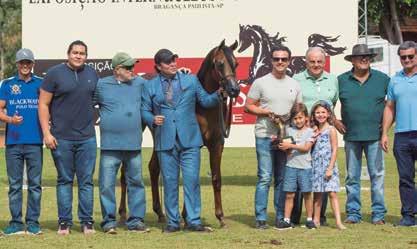 A Égua Bronze foi RFI Sensation, uma filha de Jazeer de Wiec na Campeã Nacional Égua Ouro do ano passado RFI Sophie Almaktub, criada pelo RFI Arabians de Rodrigo Forte.