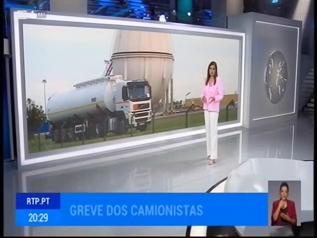 A11 RTP 1 Duração: 00:02:56 OCS: RTP 1 - Telejornal ID: 81745752