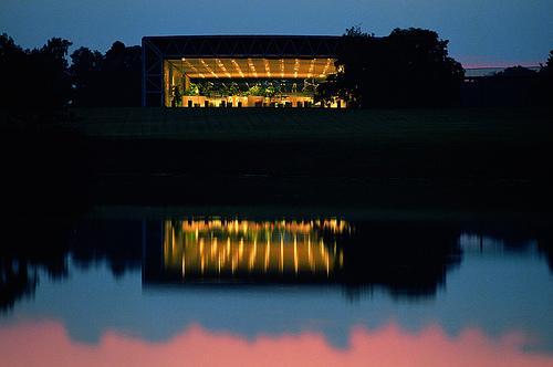 Sainsbury Centre for Visual Arts (Norman Foster,