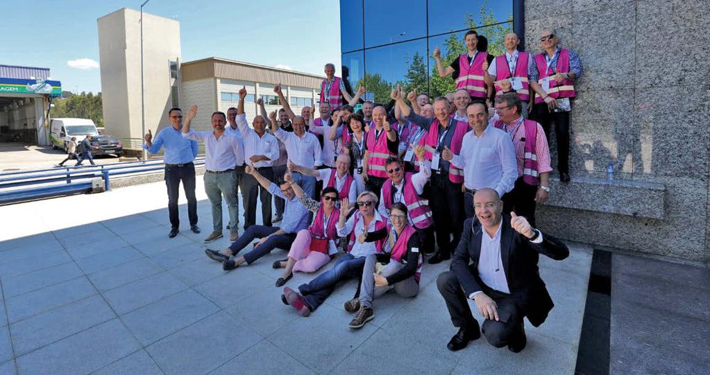 O grupo visitou Portugal durante quatro dias, do norte ao centro do país, onde 30 membros da associação - principalmente fabricantes de moldes
