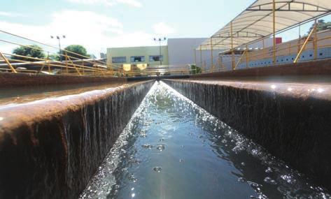 LOCAL 07 CASCAVEL, 29 DE AGOSTO DE 2019 Estiagem: Sanepar pede uso racional da água A falta de chuvas e as temperaturas acima da média contribuíram com a redução da vazão de água nos mananciais de