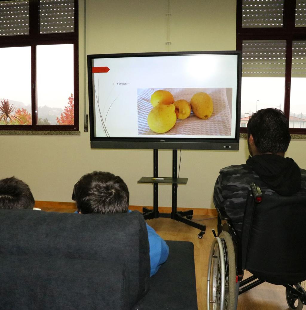 - CÂMARA MUNICIPAL DE VILA VERDE - 25 DE OUTUBRO DE 2019 - Nº19 ESPAÇO CASA ESCOLA MONSENHOR ELÍSIO ARAÚJO E ESCOLA SECUNDÁRIA DE