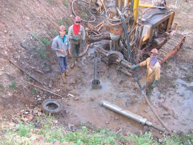 O objetivo principal do empreendimento é conduzir o esgoto, que está sendo lançado sem tratamento no rio Piracicaba, para a ETE Ponte do Caixão através da estação elevatória de esgoto e tratá-lo.