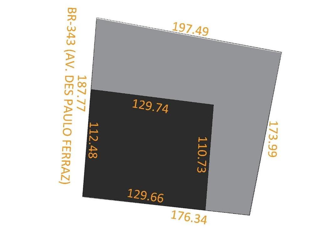 46 O terreno livre completo (Figura 35) tem dimensões de 33.496m², deste foi fracionada uma área suficiente para o projeto com dimensões de 8.894m² para a implantação da casa de eventos.