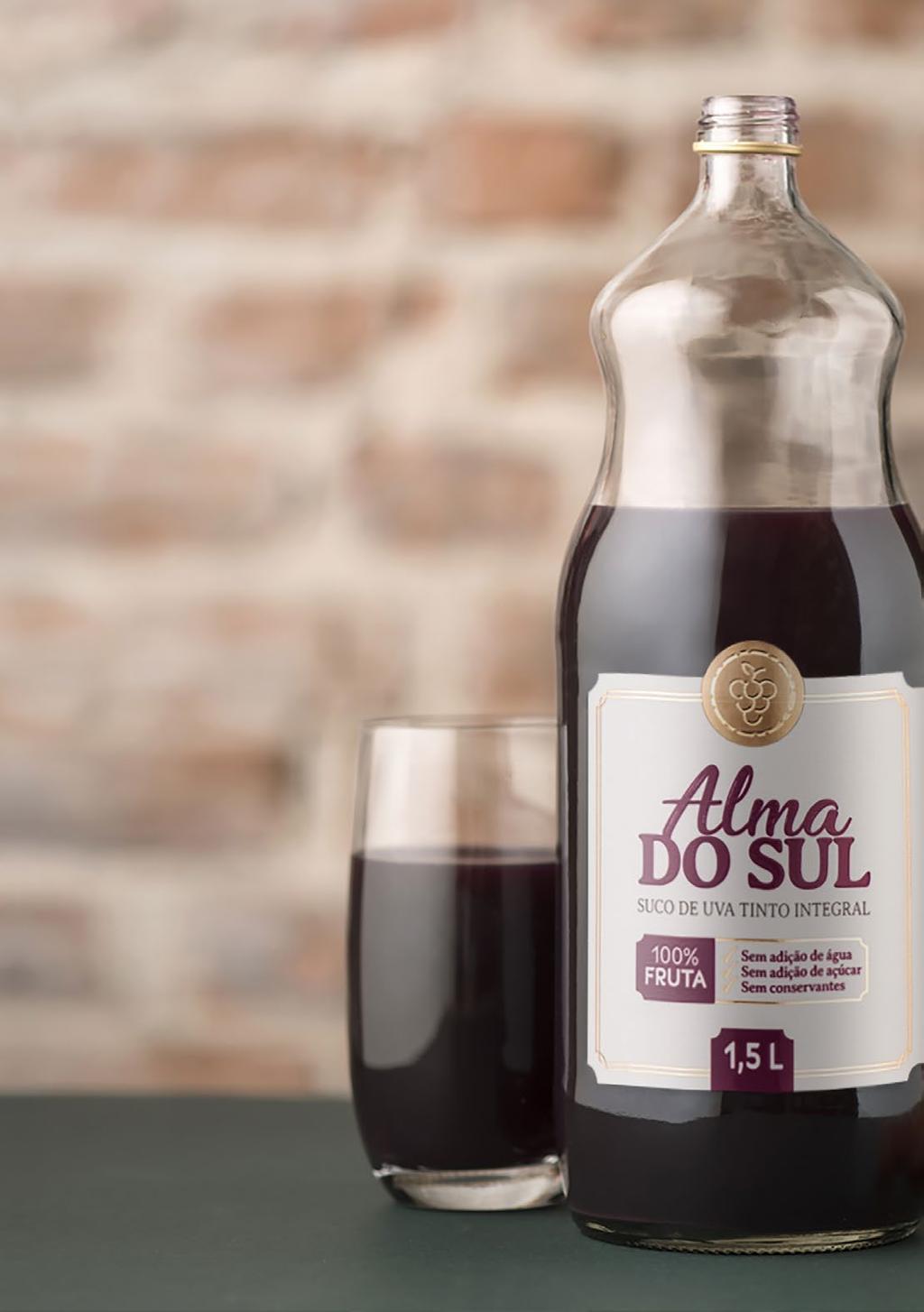 Mais aroma e sabor para compartilhar em família. + smell and taste to share with your family Isabel e Bordô Isabel and Burgundy 1L e 1,5L. 1Lt. and 1,5Lt.