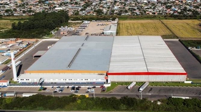 871 m² Pé Direito 13 m Tipo de Contrato Atípico Docas 60 Prazo Remanescente 4 meses Nivelado a Laser Sim Potencial de Expansão - Endereço Avenida Tabai (BR 386), 1200 BRF Londrina Londrina/PR ABL 23.