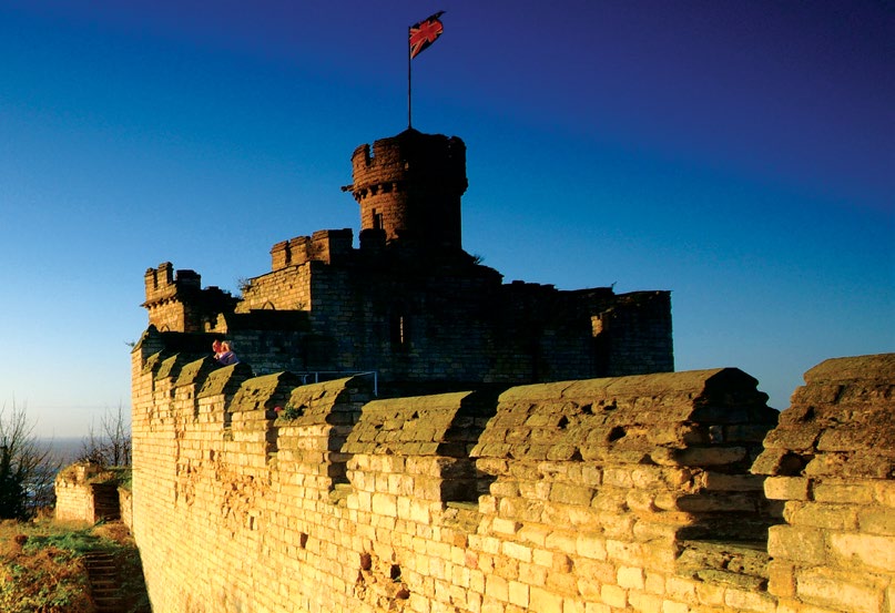 57 Riqueza história e paisagens belíssimas podem ser vistas do observatório da torre do Lincoln Castle FOTO: VisitBritain / Tony Pleavin pode ser um extrato de conta bancária ou uma caderneta de