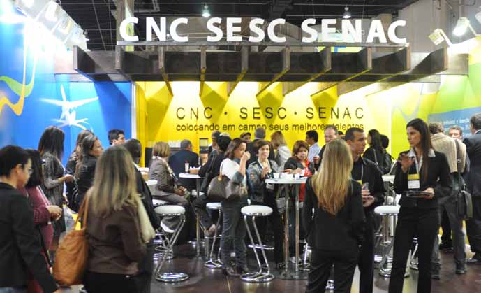 Encontro de Marketing e Comunicação reúne representantes de todo o Brasil O 6º Encontro Nacional de Marketing e Comunicação, realizado nos dias 30 e 31 de agosto, no Condomínio Sesc-Senac, no Rio de