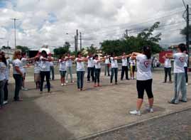 de solda, reciclagem de sabão caseiro, artesanato, torneio de futebol, passeata