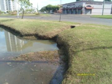 2 2º 46' 81" S 51º 42' 85" Lagoa Maior em frente da saída da Caixa de Retenção da Pracinha