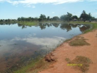 Ligação direta com a Lagoa Maior, não seca devido à alimentação da Lagoa.