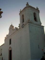Fachada da Igreja Paroquial de Nossa Senhora do Rosário. Fotografia tirada a 6-11-2010. Nº Inventário: IMV.