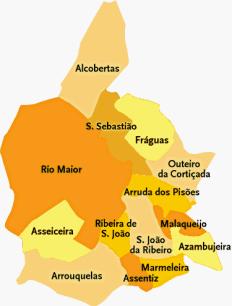Oliveira, ministro do Reino. Todavia, as ordens não foram respeitadas e, até à actualidade, Rio Maior é a sede de concelho.