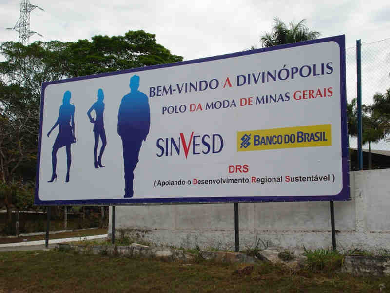 DRS Confecções - Divinópolis (MG) Abrange 1.240 empresas e 1.900 famílias Parceiros: Câmara de Dirigentes Lojistas, Fed. das Ind.