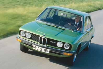 1972. BMW Série 5 1 a geração.